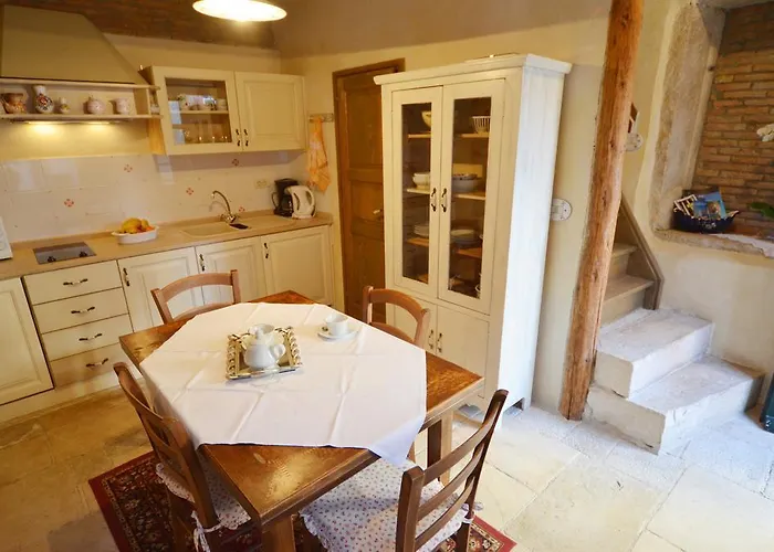 House Trevisol * Ρόβινι